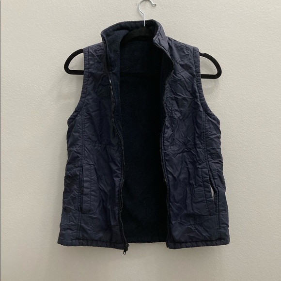 Navy Blue Puffer Vest - Picture 2 of 4